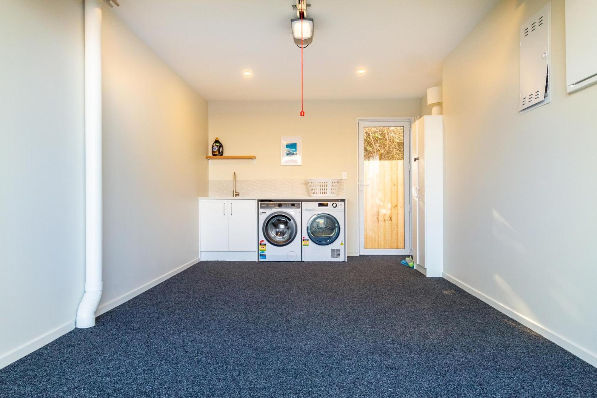 Luxury Beachside Living Elegant 3-Bedroom Haven Christchurch Luaran gambar